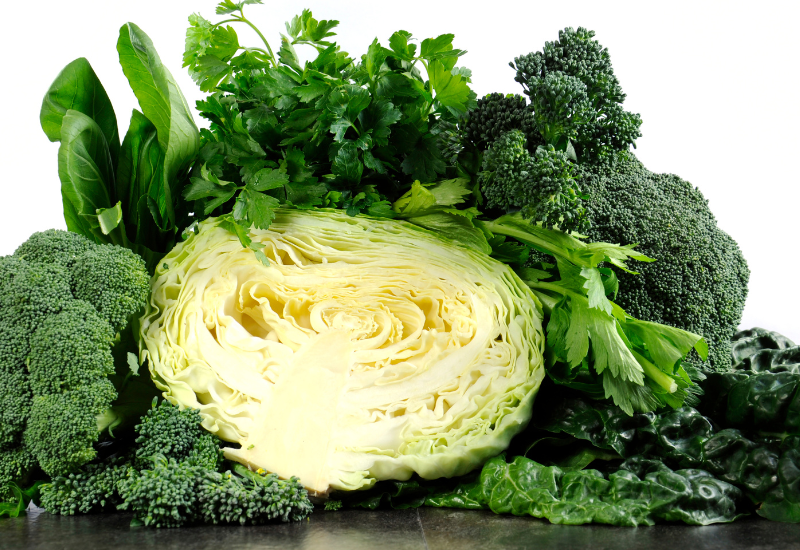 食卓を彩る、珍しい葉物野菜図鑑：未知なる風味と栄養を求めて