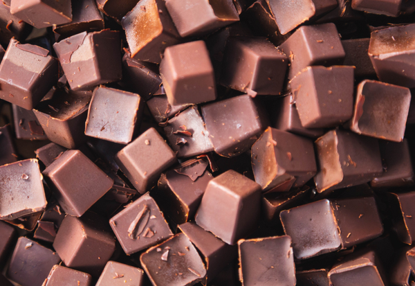 チョコレートの湯煎：温度管理で失敗しないコツ