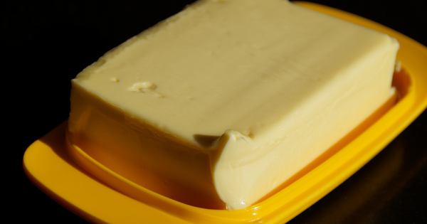 バターの消費期限・賞味期限切れは大丈夫？見分け方と安全な保存・活用法