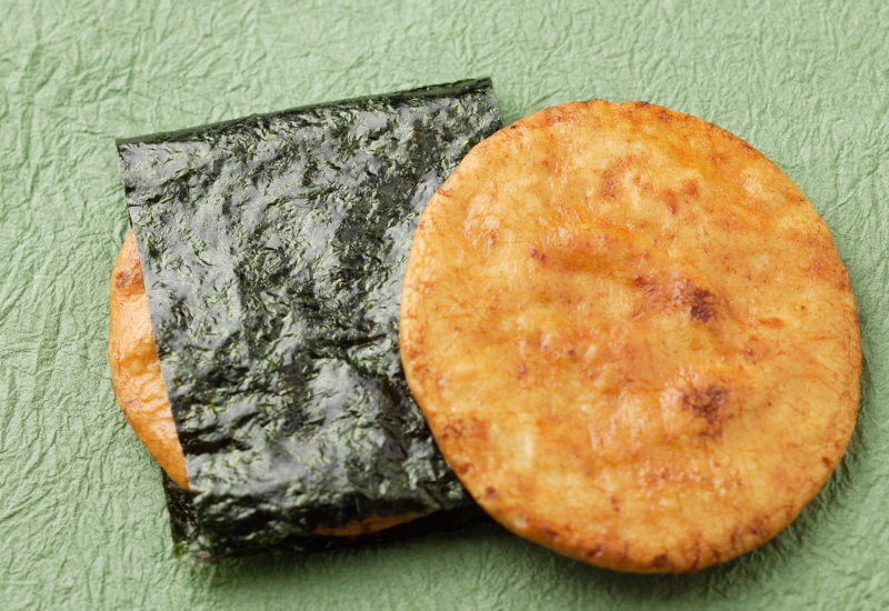 ダイエット中でも罪悪感なし！ヘルシー煎餅の選び方と食べ方