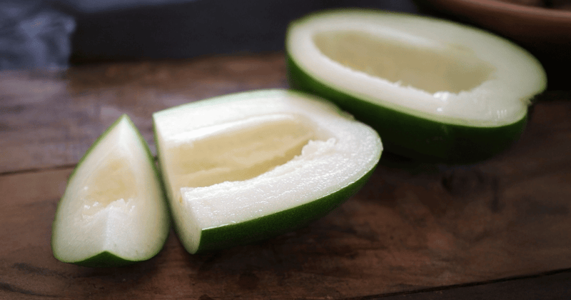 冬瓜を生で楽しむ！シャキシャキ食感の簡単サラダレシピ3選