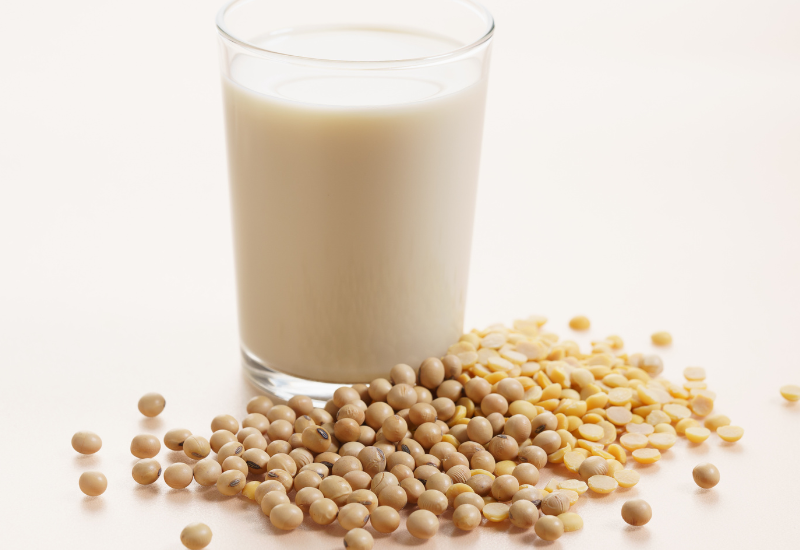 妊活中のあなたへ：豆乳は妊活中のからだづくりを応援？効果と注意点を徹底解説