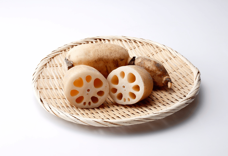 れんこんの傷みを見抜く！見た目・匂い・感触でわかるサインと、食べられる変色を詳しく解説