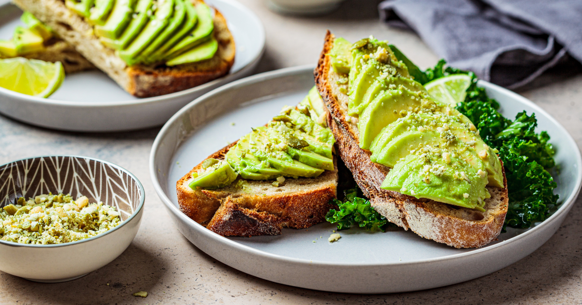 固いアボカドを美味しく食べる！追熟方法と絶品レシピ