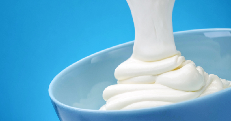 生クリームの賞味期限を徹底解説！種類別の目安と長持ちさせる保存方法