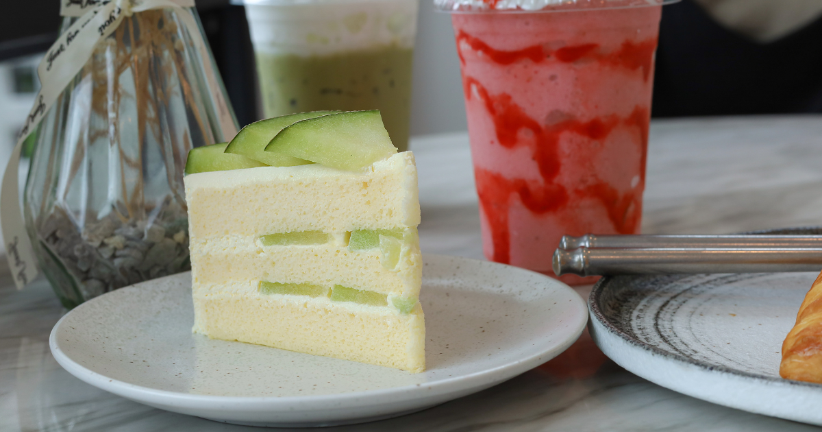 メロンケーキ 丸ごと