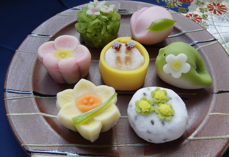練りきり：日本の四季を彩る、繊細な芸術菓子