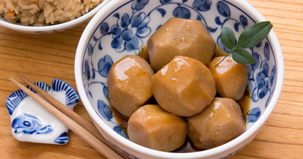 縁起の良い八つ頭：おせちを彩る伝統野菜の魅力