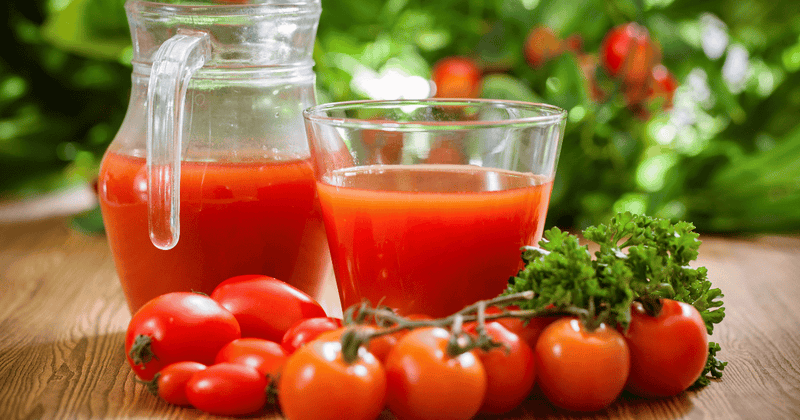 トマトジュースは夜に飲むのが効果的？時間帯別の効果と最適な飲み方