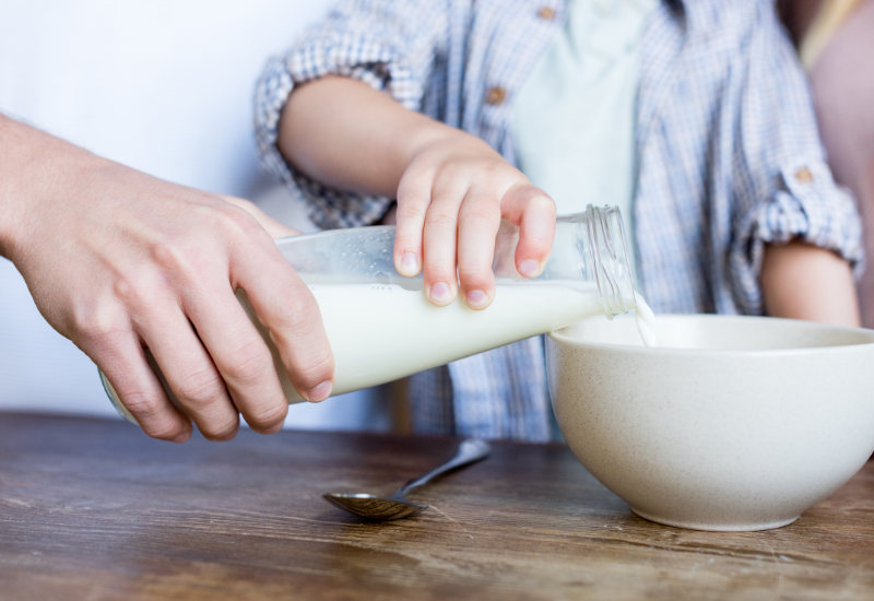 腐った牛乳 飲んでしまった 対処法