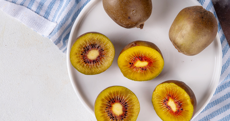 レッドキウイの知られざる栄養価：美容と健康への効果を徹底解説