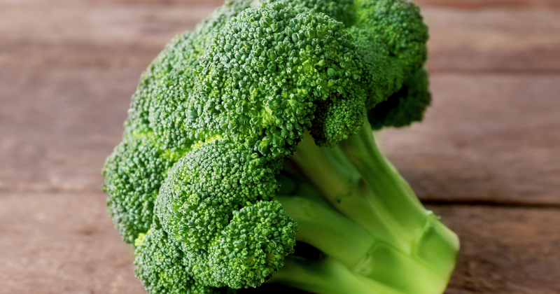 ブロッコリーは生で食べられる？安心安全な食べ方とレシピ