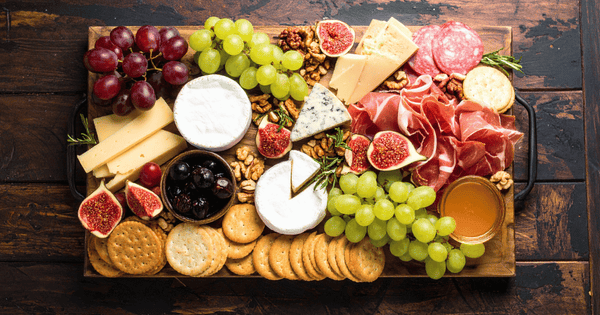 ゴルゴンゾーラを味わい尽くす：魅惑のレシピとチーズの物語