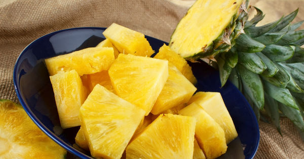 パイナップル 食べごろ 緑