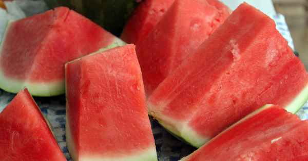 種なしスイカの秘密：夏の定番をさらに楽しむために