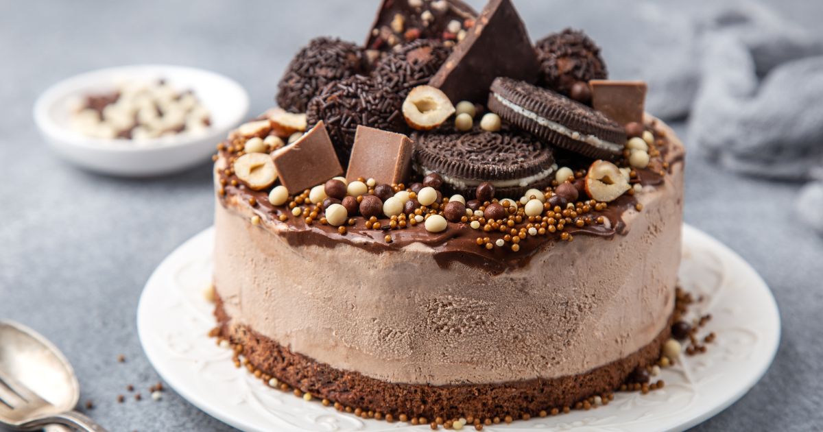 冷凍バースデーケーキ：美味しい誕生日をいつでも！