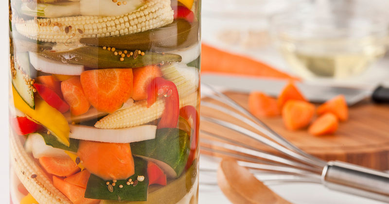 もうピクルスを持て余さない！プロが教える絶品アレンジレシピと活用術