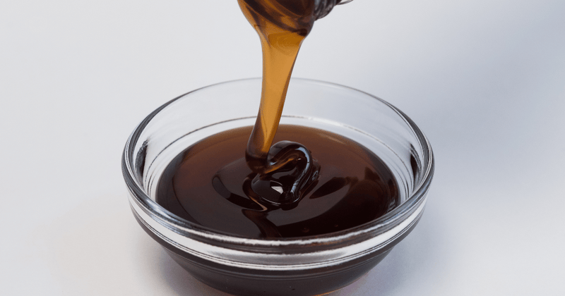 黒蜜使い切りレシピ：おかずからスイーツまで！黒蜜の万能活用術