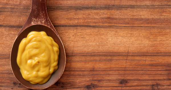 辛子とマスタードの違いとは？原材料、成分、製造方法、種類、歴史、用途まで詳しく紹介