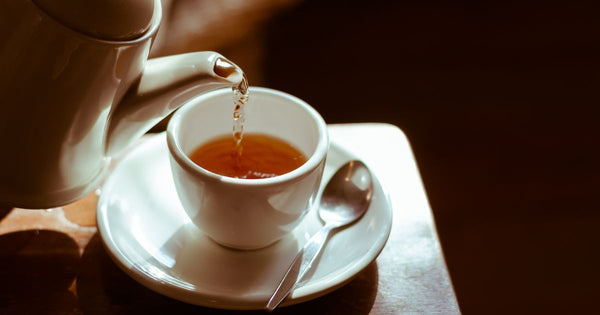 寝る前に紅茶はアリ？快眠を誘う飲み方と選び方