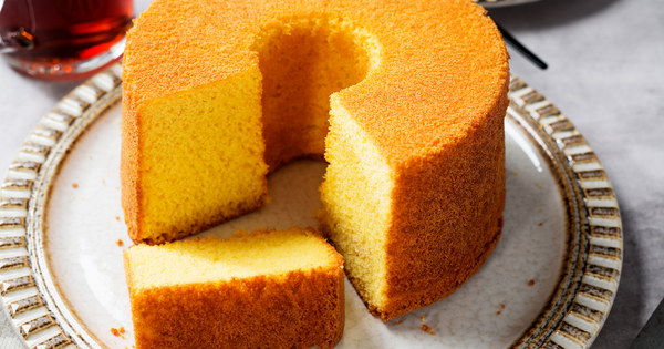 シフォンケーキ作りの失敗原因と対策：プロが教える成功のコツ