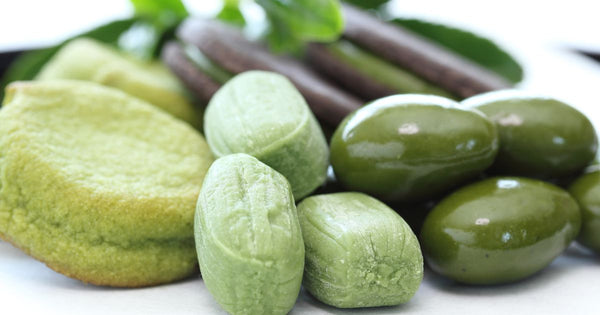 お盆のお供え菓子：故人を偲び、感謝を込めて選ぶお菓子