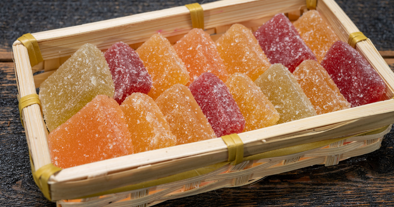 宝石のような輝きを放つフランス伝統菓子パート・ド・フリュイの魅力と手作りレシピ