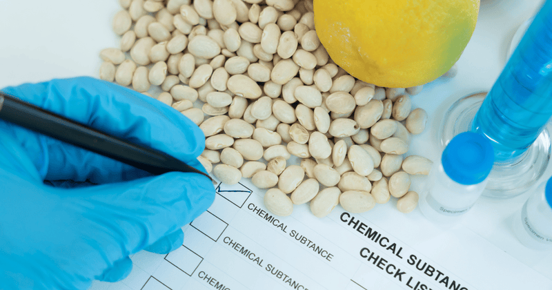 ウルシ科食品一覧とアレルギー：知っておくべき果物、ナッツ、注意点