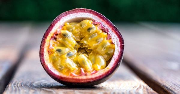 パッションフルーツを長持ちさせる保存方法：選び方から食べ方まで徹底解説