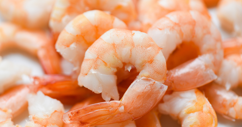 エビは何歳から食べさせていい？アレルギーのリスクと注意点