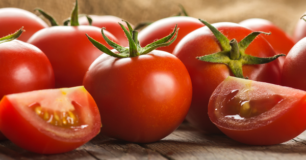 【完了期】トマト離乳食レシピ：栄養満点！赤ちゃんが喜ぶ簡単調理法