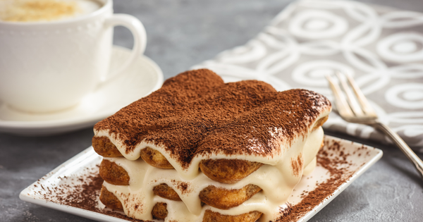 ティラミススポンジ：しみしみ？サクサク？本場の味と日本の違い