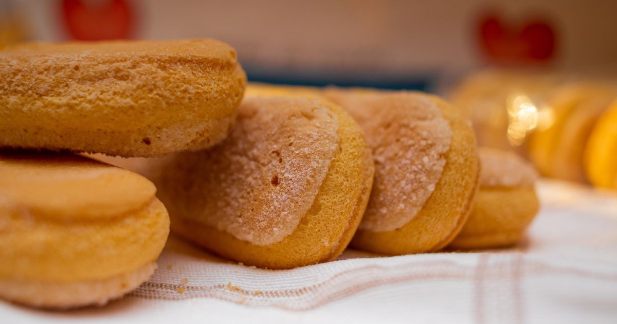 サヴォイアルディとは？イタリア発祥のビスケット、その特徴と魅力