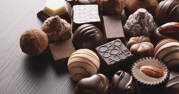生チョコとトリュフの違いを徹底解説！製法、材料、形状、風味の違いとは？