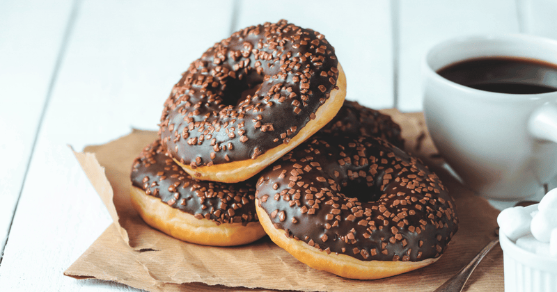 魅惑のチョコレートコーティングドーナツ：手軽にプロの味