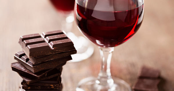 至福のマリアージュ：チョコレートとワイン、最高の組み合わせを見つけるガイド