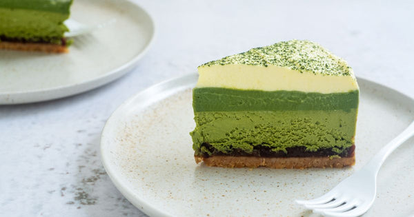 とろける食感！二層チーズケーキの簡単レシピと魅惑のハーモニー