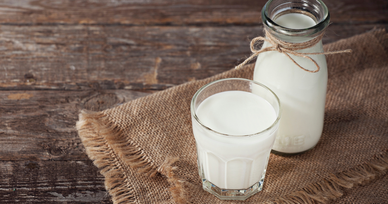 低脂肪牛乳は本当に体に悪い？噂の真相と健康への影響を徹底解説