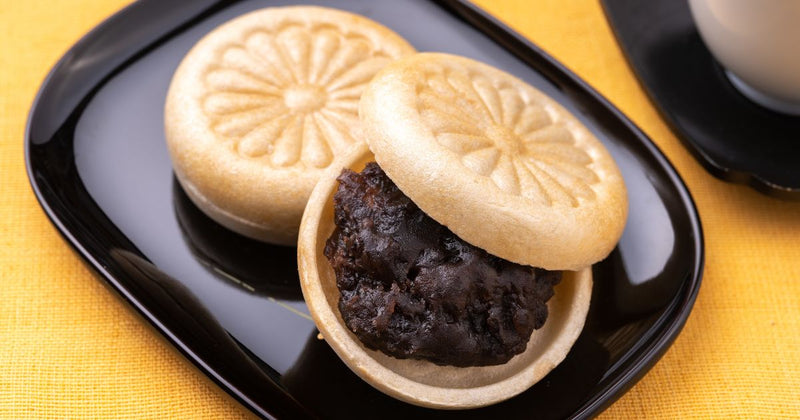 最中の魅力：伝統と革新が織りなす和菓子の世界