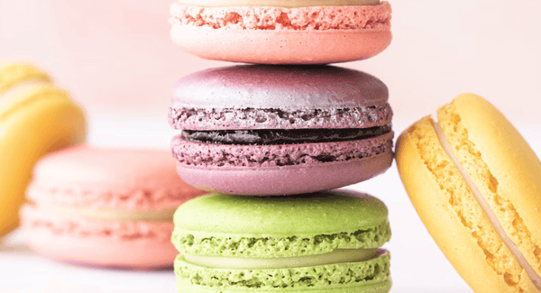 フランスで愛されるスイーツ、マカロンとはどのようなお菓子か？ - スイーツモール