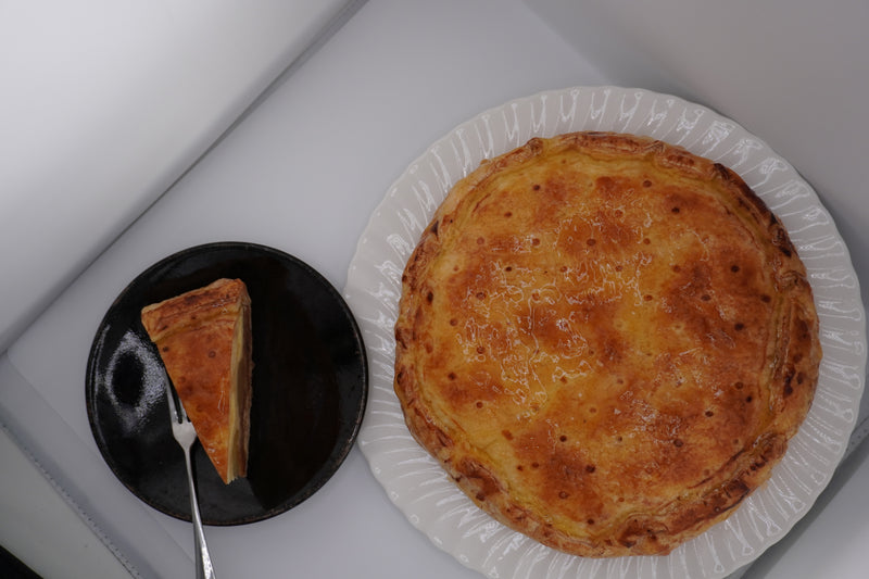 【冷凍】アップルパイ ホール | アップルパイ | むさしの製菓