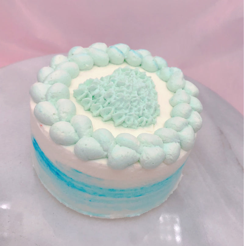 【冷凍】ハートくまケーキ 12cm｜ケーキ｜予約専門菓子店Daisy｜ハートのケーキ