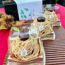 【冷凍】モンブラン栗わらび餅 | わらびもち | 富久屋 - スイーツモール