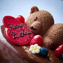 【冷凍】くまちゃんのチョコレートムースケーキ 5号(15cm)｜ケーキ｜ベリーズスイーツキッチン｜熊ちゃん｜クマ ちゃん｜チョコムースケーキ｜グラサージュ - スイーツモール