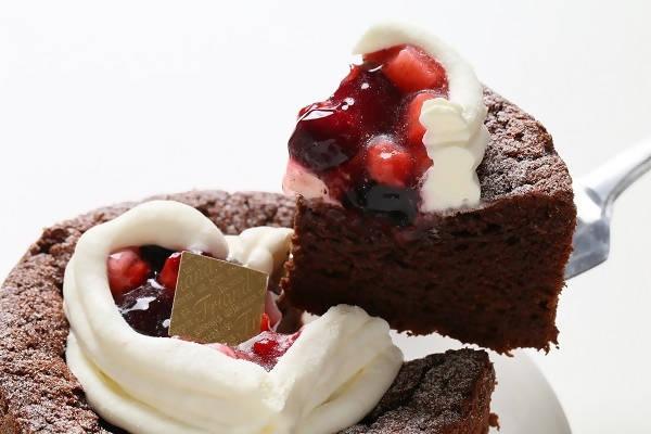【冷凍】ベリーのガトーショコラ | チョコレートケーキ | スウィーツ専門店 レオン - スイーツモール