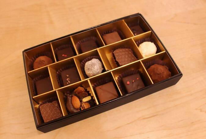 【冷蔵】ボンボンショコラ｜チョコレート｜ショコラ・レシュヴァン - スイーツモール