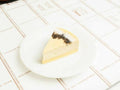 【冷凍】チーズケーキ 紅茶(1カット)｜チーズケーキ｜チーズケーキと豆腐スイーツの店　おめざや - スイーツモール