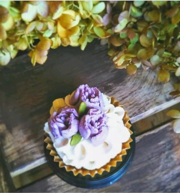 【冷凍】紫芋フラワーケーキ&パンプキンチーズケーキのセット｜ケーキ｜フォーチュンキッチン - スイーツモール