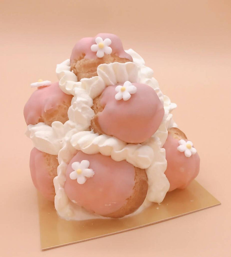 さおり＊様】フェイクスイーツ◇クロカンブッシュ風♬プチシュータワー