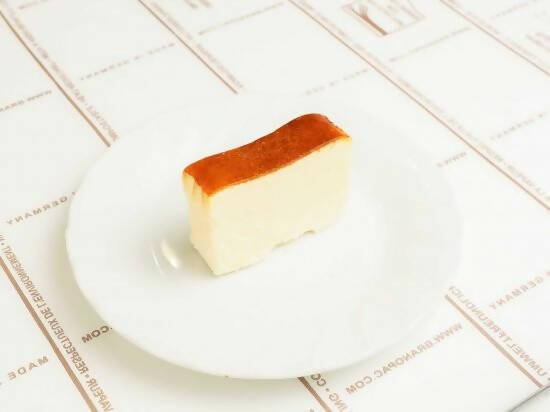 【冷凍】ベイクドレアチーズケーキ｜チーズケーキ｜チーズケーキと豆腐スイーツの店　おめざや - スイーツモール